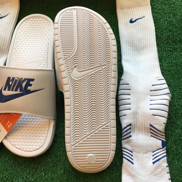 NEW NIKE BENASSI JDI SLIDE SIZE 12 WHITE / ROYAL BLUE WITH XL VAPOR SOCKS - Picture 3 of 8